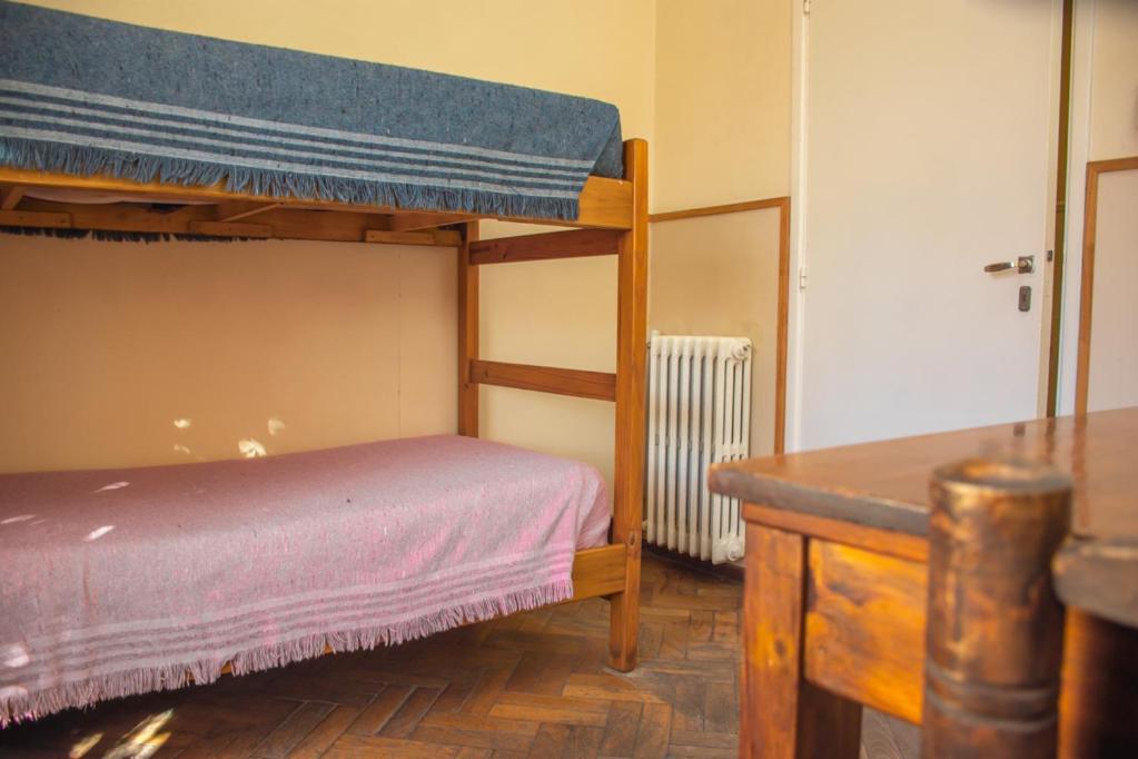 Alamo Hostel & Suites Мендоса Экстерьер фото