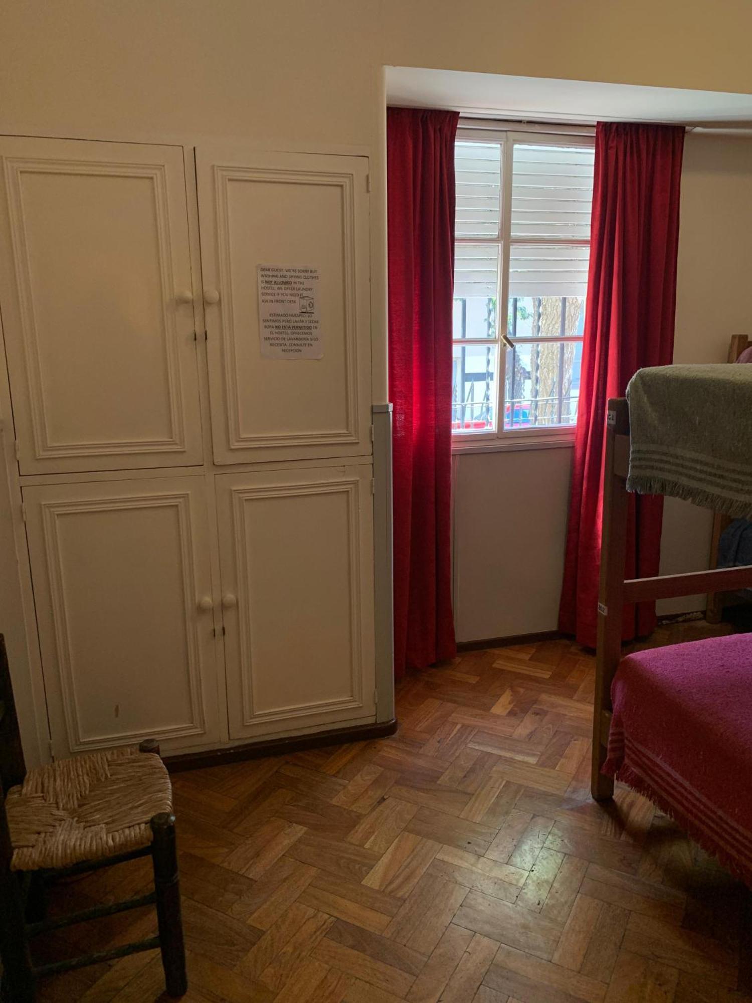 Alamo Hostel & Suites Мендоса Экстерьер фото
